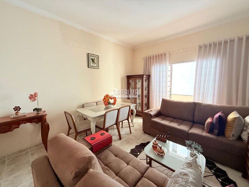 Apartamento à venda com 2 quartos, 71m² - Foto 4