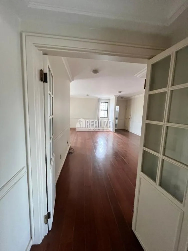 Apartamento, 3 quartos, 294 m² - Foto 2