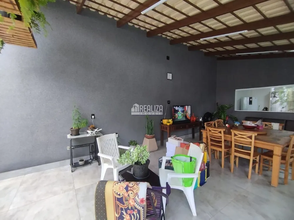 Casa, 2 quartos, 250 m² - Foto 18
