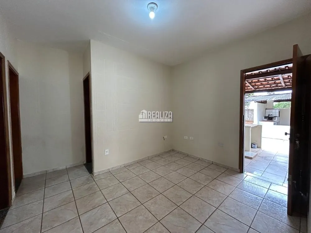 Casa, 2 quartos, 153 m² - Foto 3