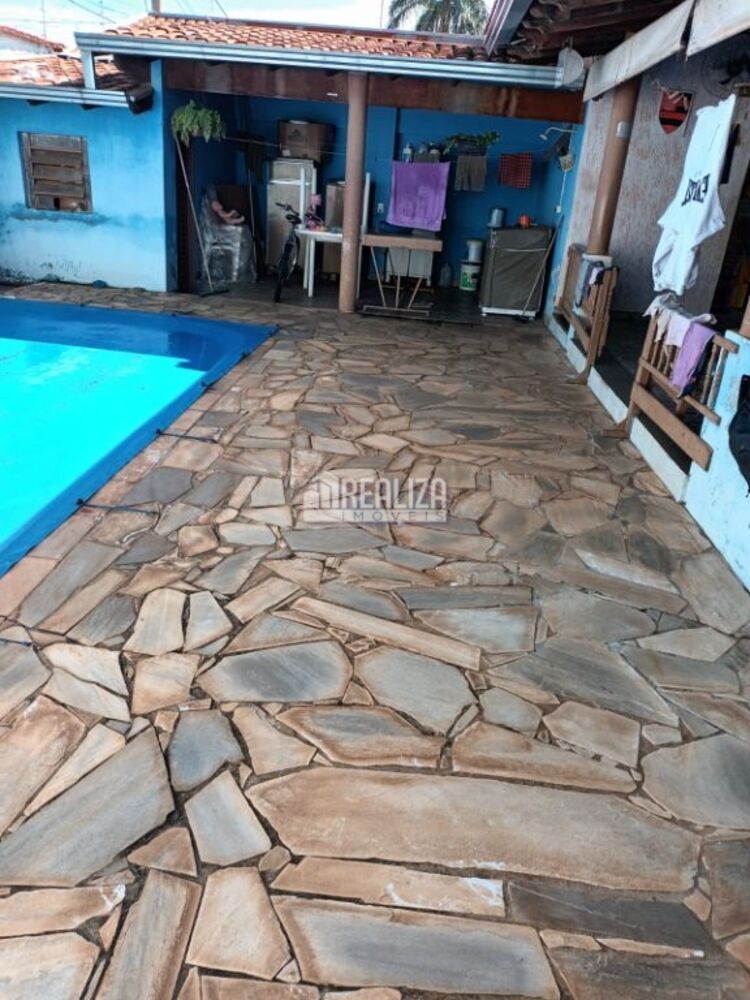 Casa, 2 quartos, 253 m² - Foto 3