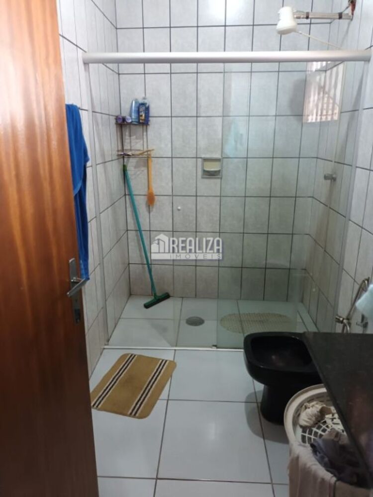 Casa, 2 quartos, 253 m² - Foto 4