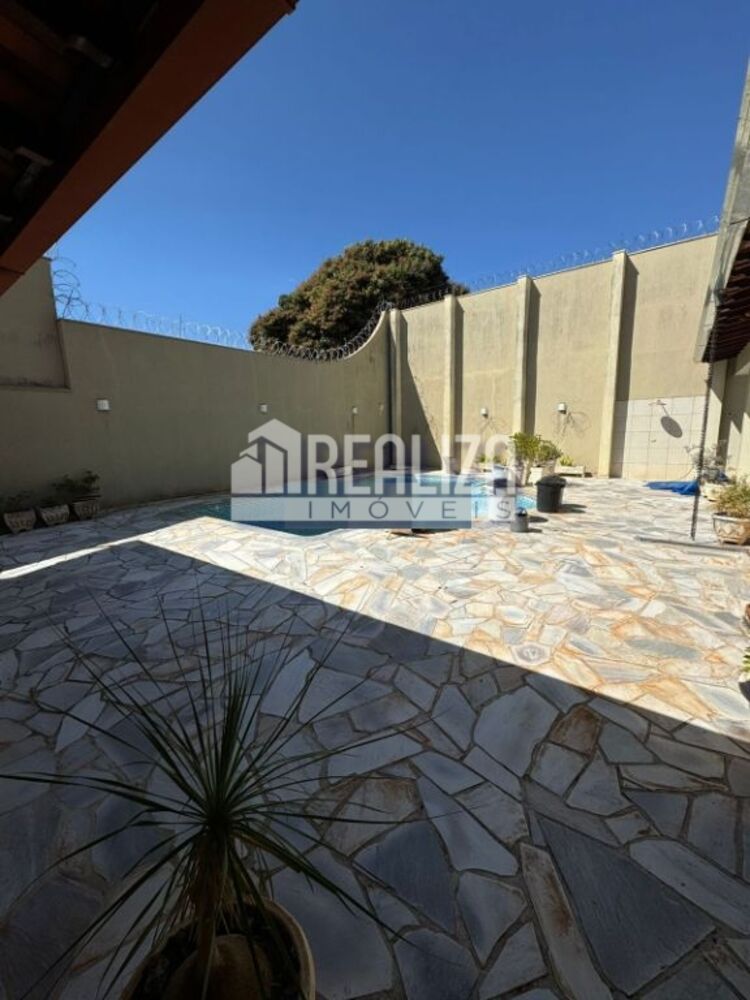 Casa, 4 quartos, 568 m² - Foto 3