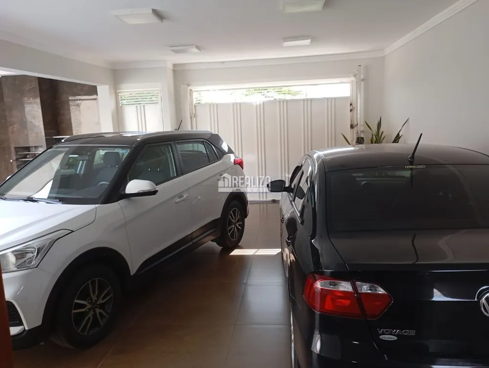 Casa, 3 quartos, 180 m² - Foto 2
