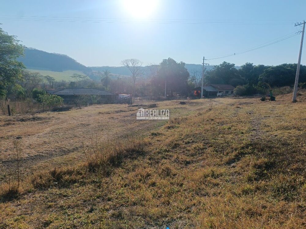 Sítio, 3 quartos, 1 hectares - Foto 2