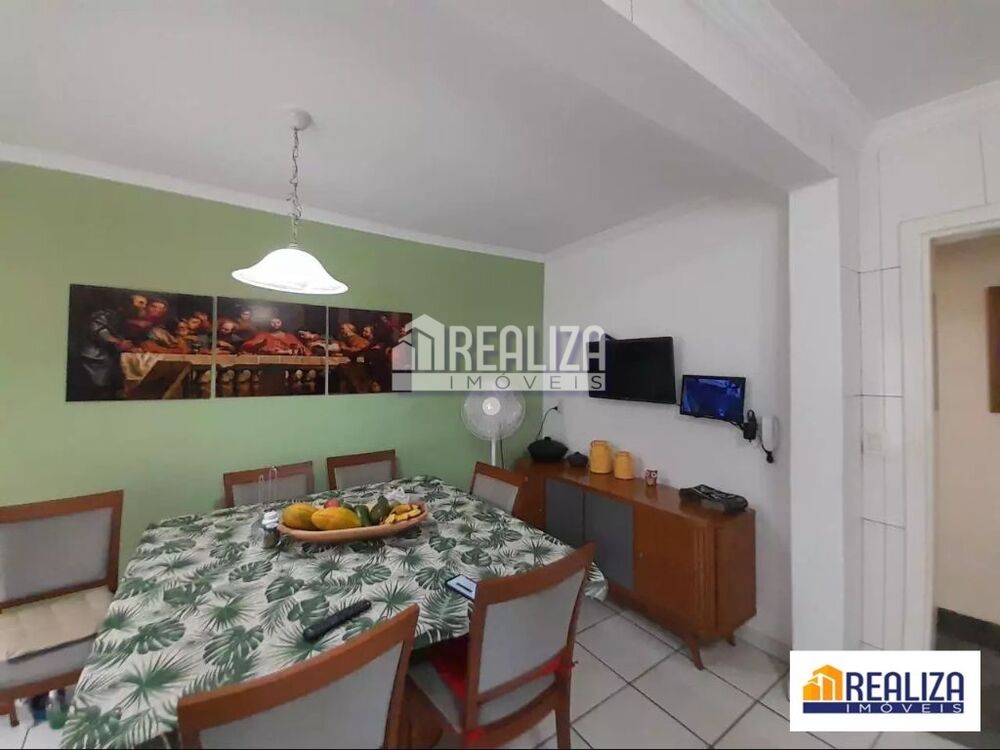 Casa, 3 quartos, 232 m² - Foto 2