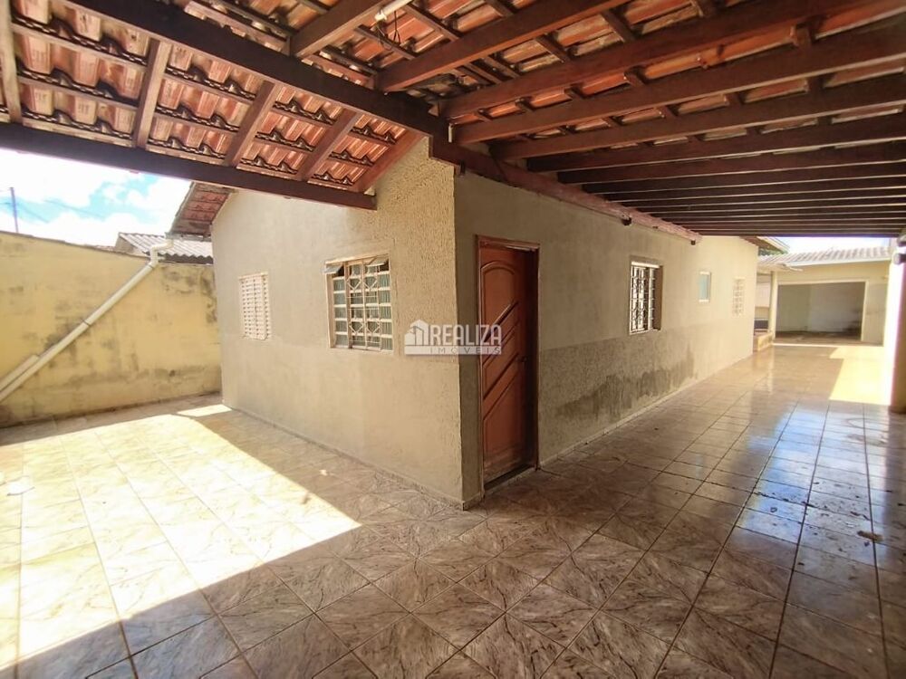 Casa, 3 quartos, 171 m² - Foto 2