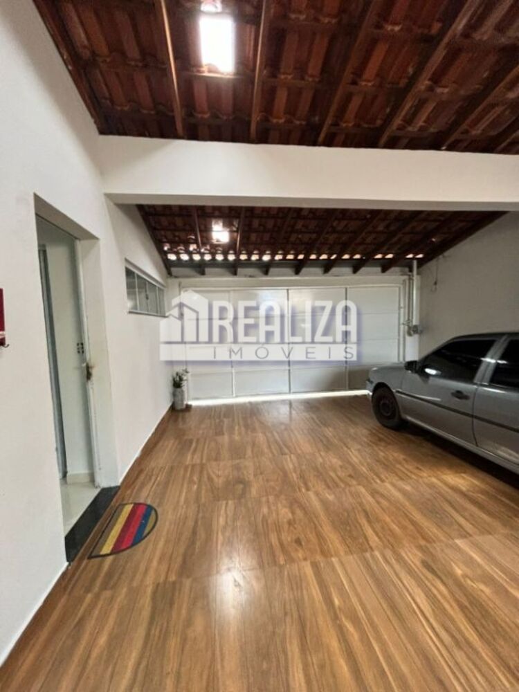 Casa à venda com 7 quartos, 167m² - Foto 12