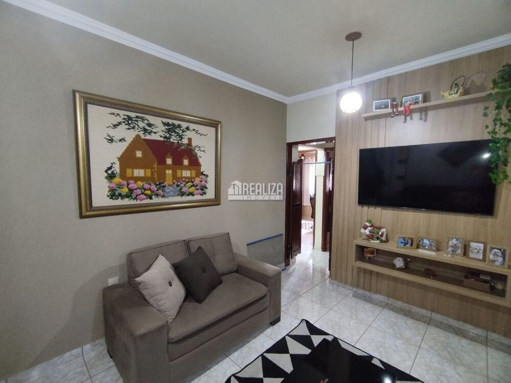 Casa, 3 quartos, 170 m² - Foto 1