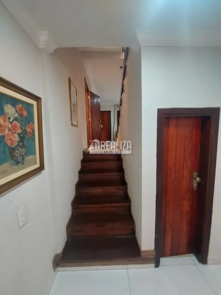 Casa, 4 quartos, 300 m² - Foto 6