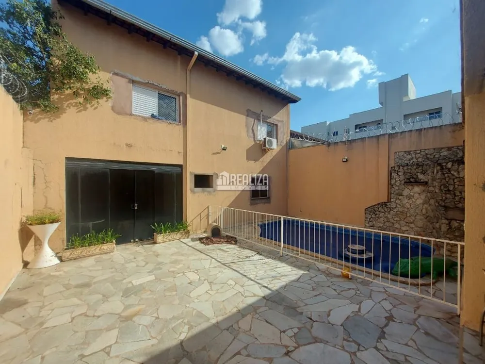 Casa, 4 quartos, 300 m² - Foto 11