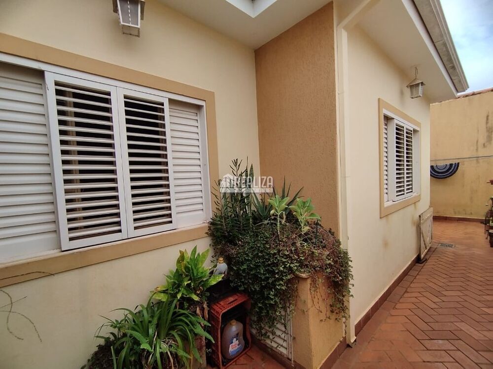 Casa, 3 quartos, 139 m² - Foto 1