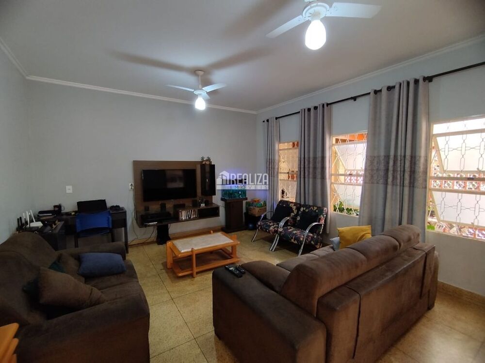 Casa, 3 quartos, 139 m² - Foto 3
