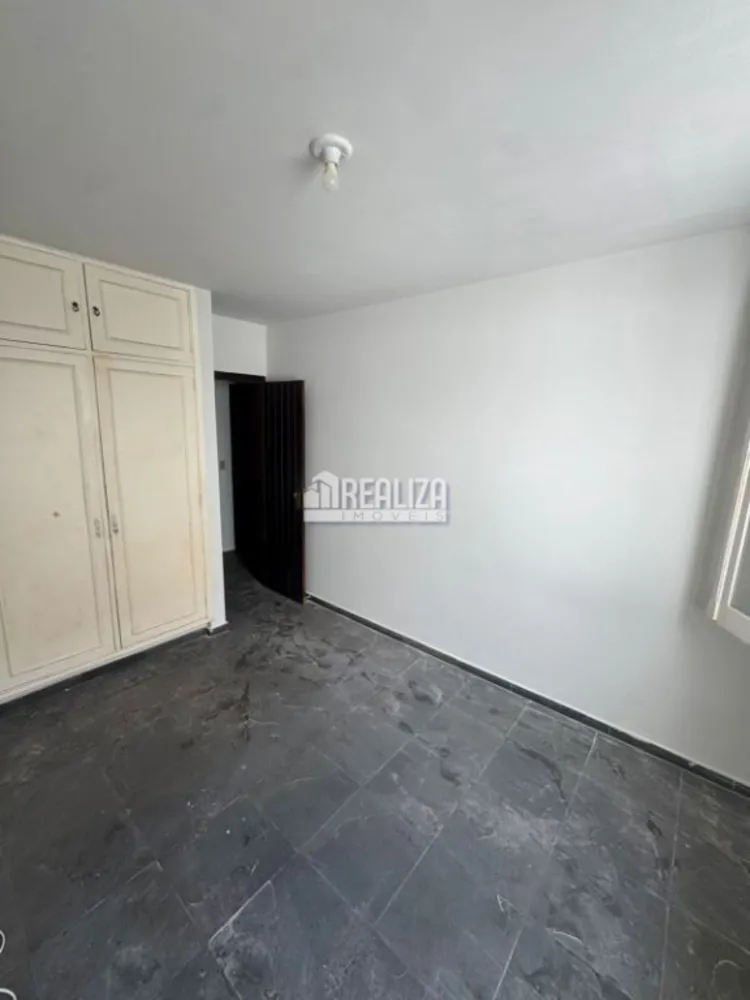Casa, 3 quartos, 361 m² - Foto 1