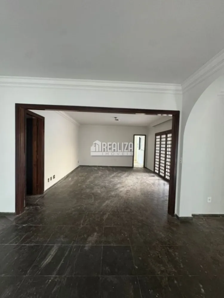 Casa, 3 quartos, 361 m² - Foto 8