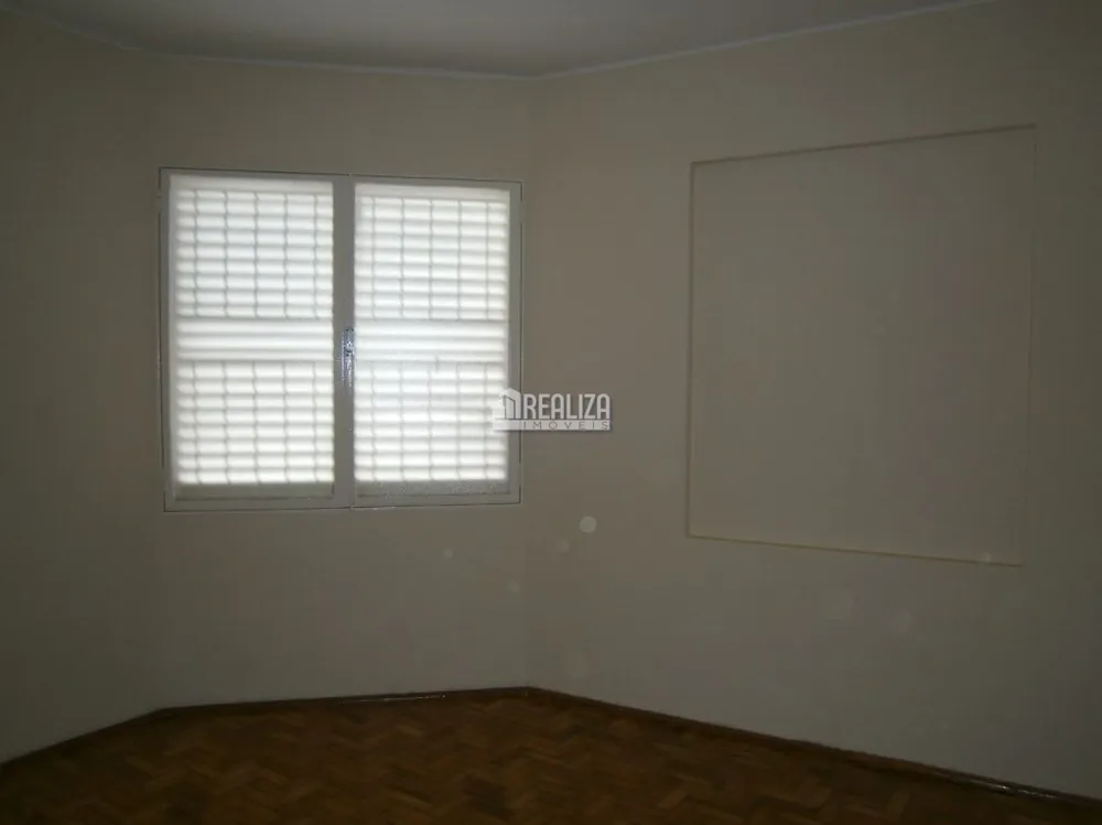 Casa, 3 quartos, 136 m² - Foto 2