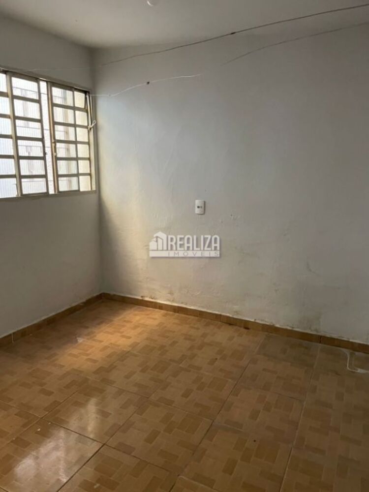 Apartamento para alugar com 2 quartos, 50m² - Foto 16