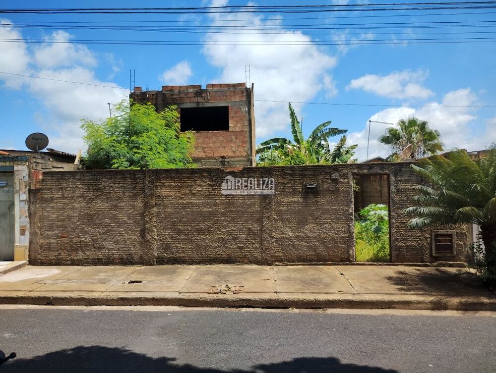 Terreno à venda, 200m² - Foto 1