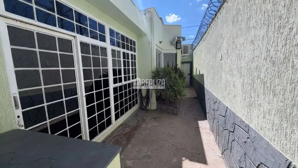 Casa, 2 quartos, 215 m² - Foto 4
