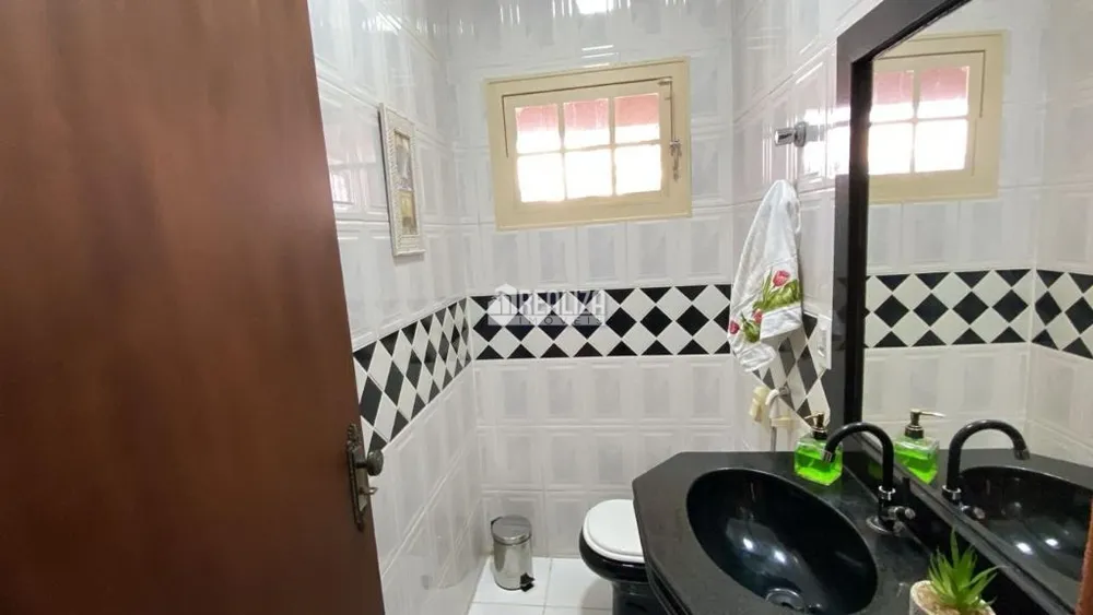 Casa, 4 quartos, 230 m² - Foto 11