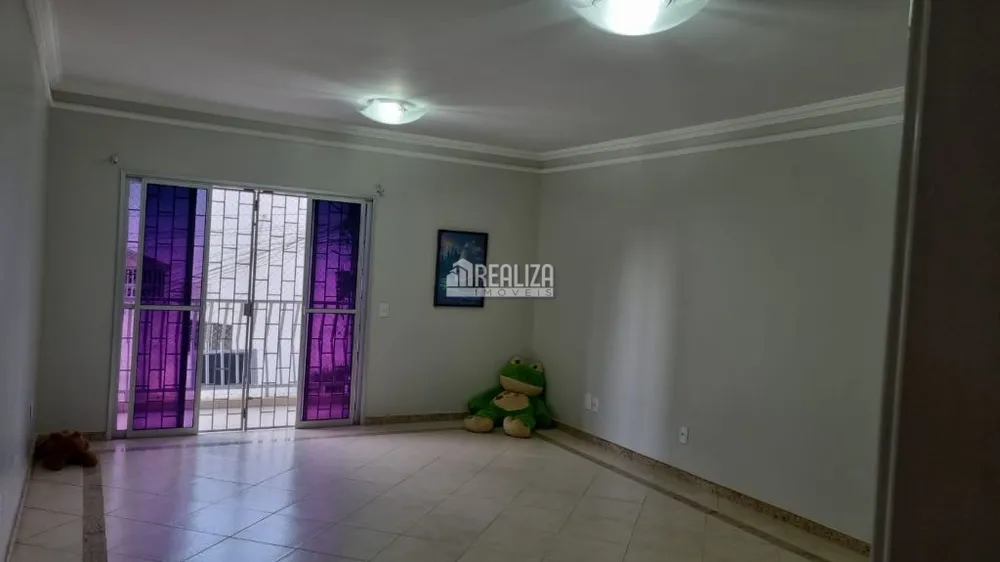 Apartamento, 3 quartos, 145 m² - Foto 2