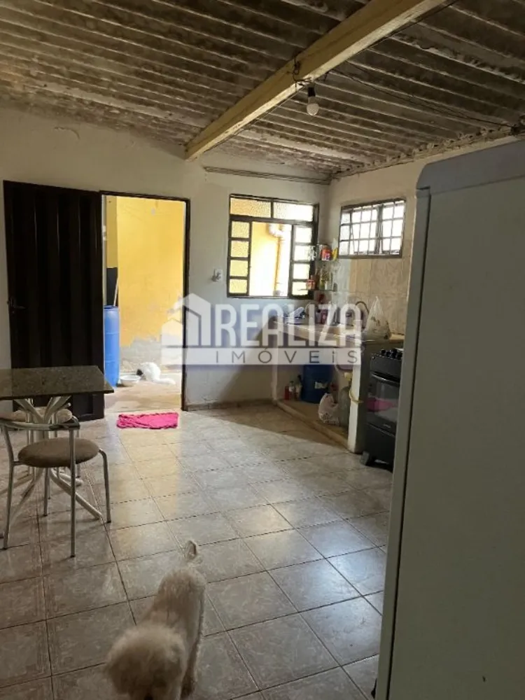 Casa, 3 quartos, 200 m² - Foto 6
