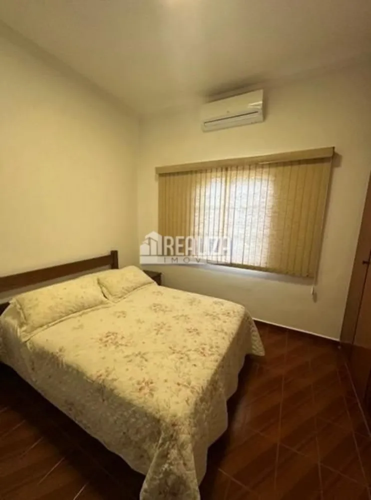 Casa, 3 quartos, 268 m² - Foto 3