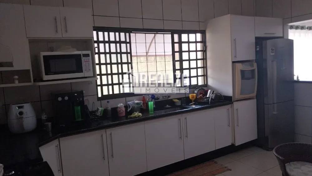 Casa, 3 quartos, 230 m² - Foto 8