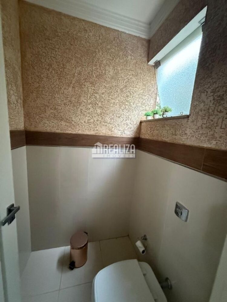 Casa à venda com 5 quartos, 355m² - Foto 5
