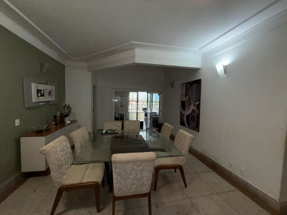 Casa à venda com 5 quartos, 355m² - Foto 10