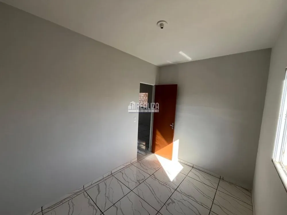 Casa, 2 quartos, 48 m² - Foto 2