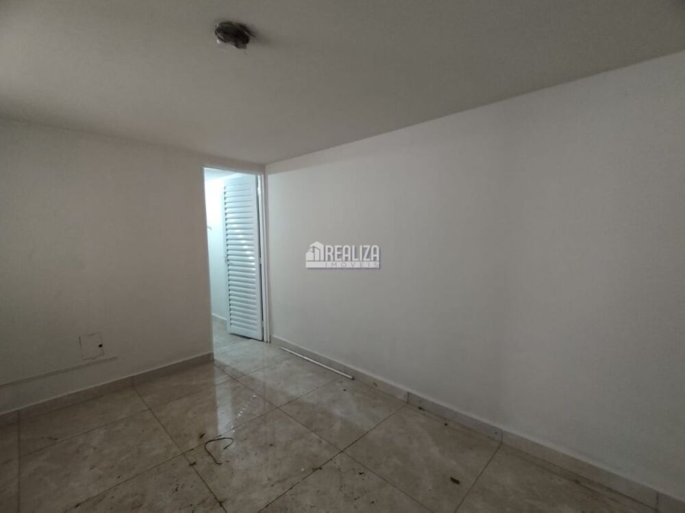 Casa, 6 quartos, 328 m² - Foto 9