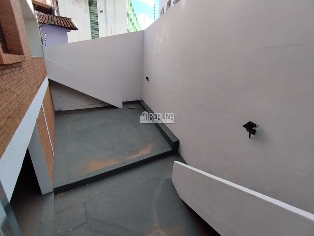 Casa, 6 quartos, 328 m² - Foto 5