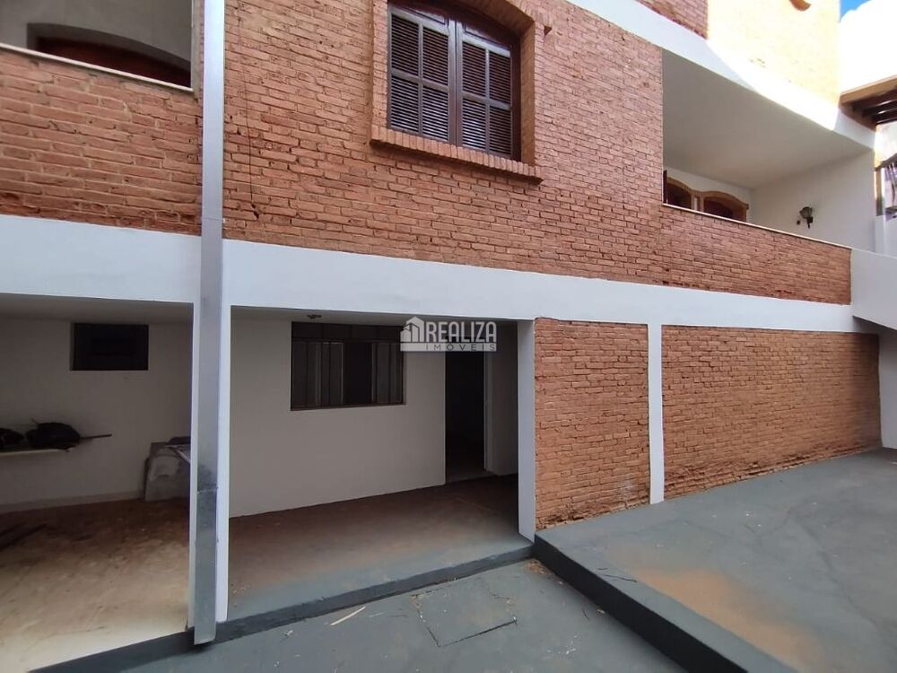 Casa, 6 quartos, 328 m² - Foto 8