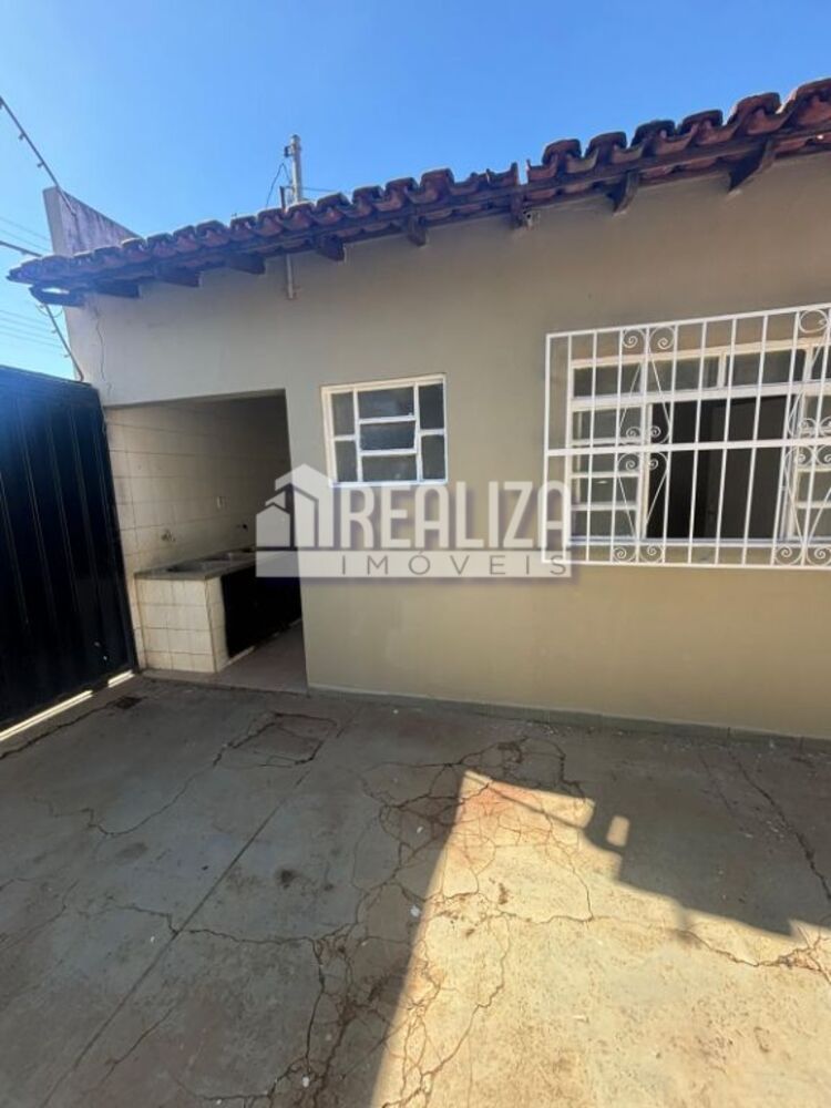 Casa, 4 quartos, 200 m² - Foto 1