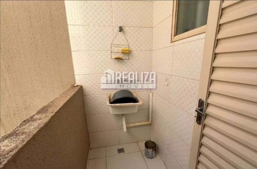 Apartamento à venda com 2 quartos, 66m² - Foto 8