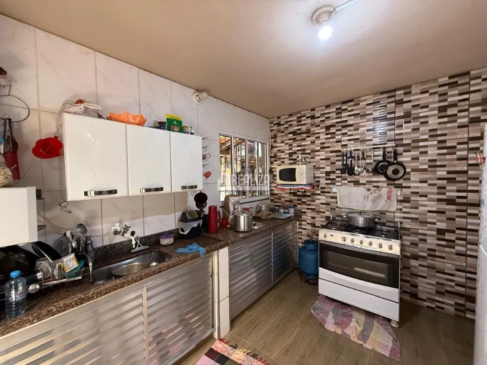 Casa, 4 quartos, 210 m² - Foto 13