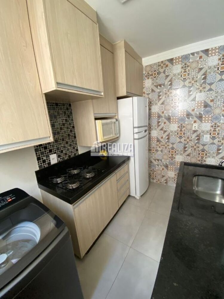 Apartamento à venda com 2 quartos, 60m² - Foto 2