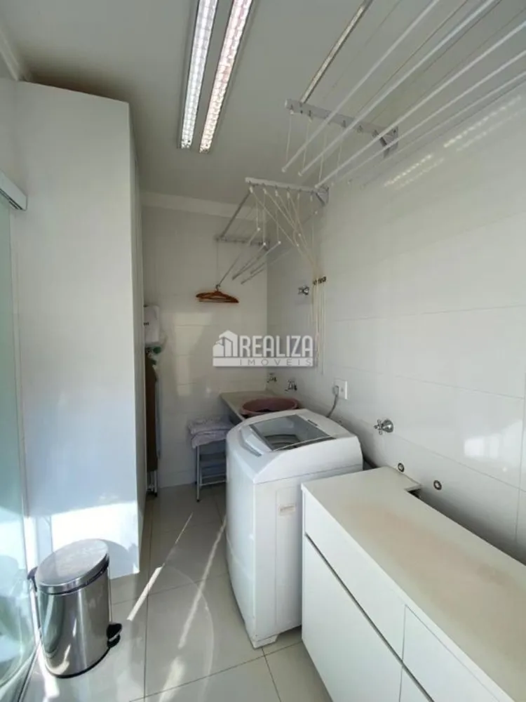 Casa, 3 quartos, 220 m² - Foto 22