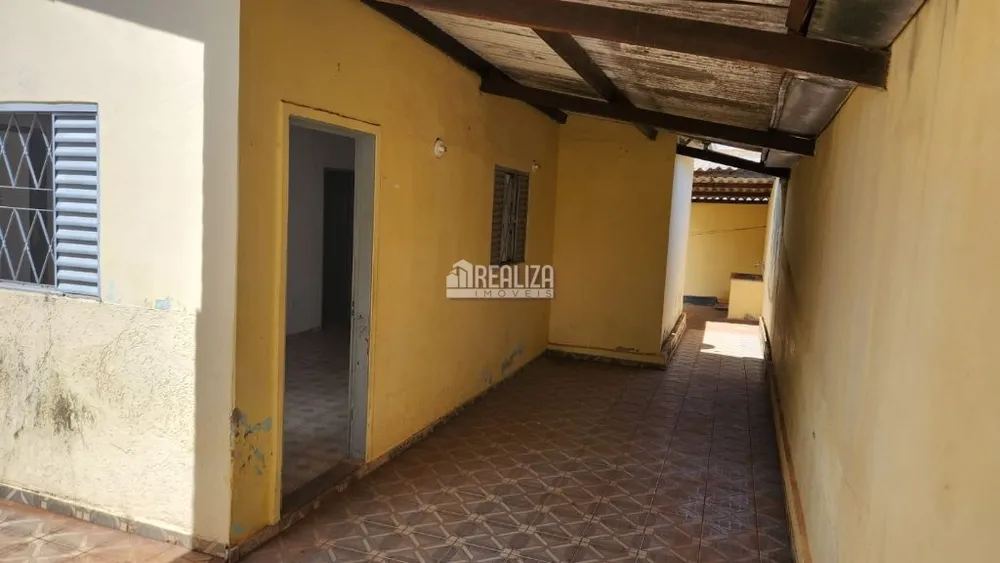 Casa, 3 quartos, 70 m² - Foto 1