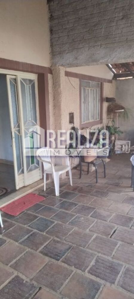 Casa, 4 quartos, 200 m² - Foto 2