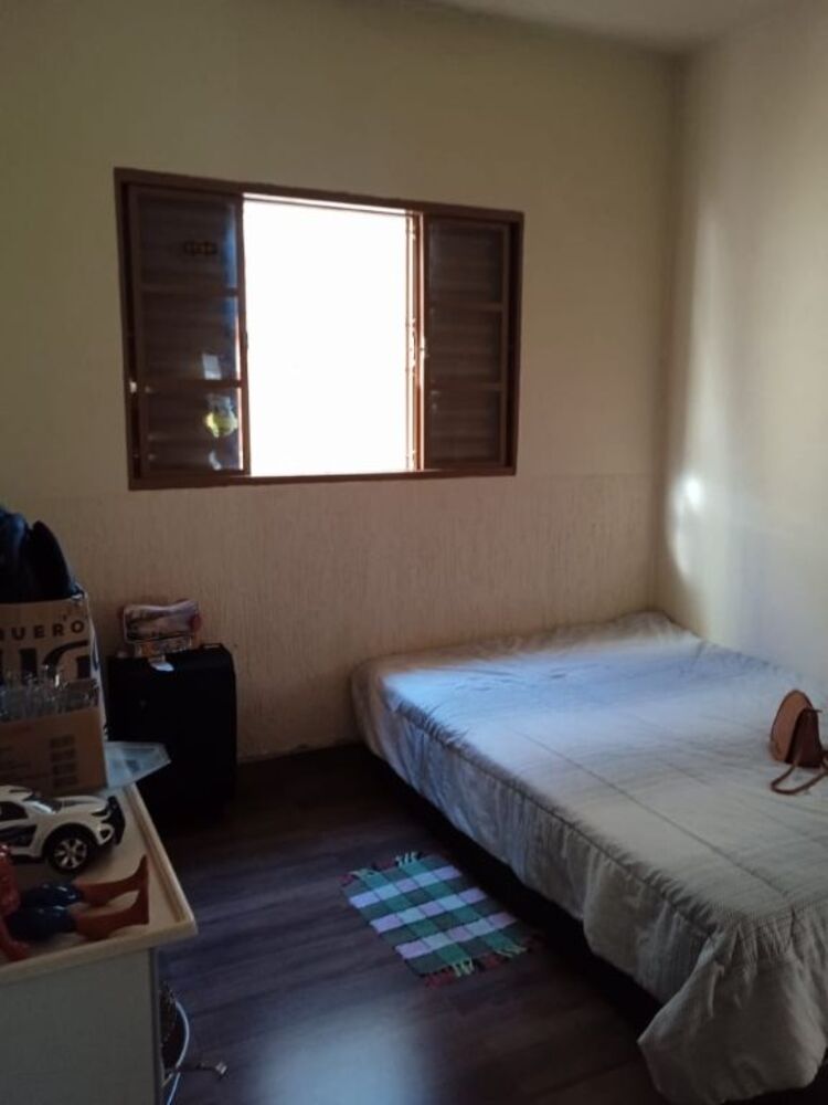 Casa à venda com 2 quartos, 76m² - Foto 4
