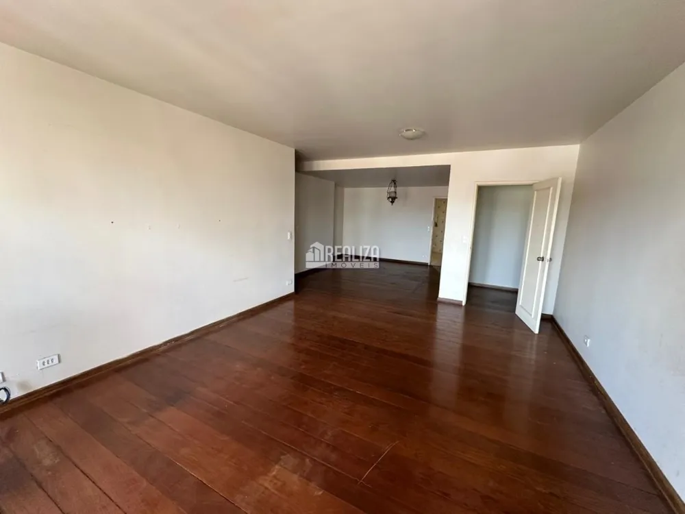 Apartamento, 4 quartos, 254 m² - Foto 1