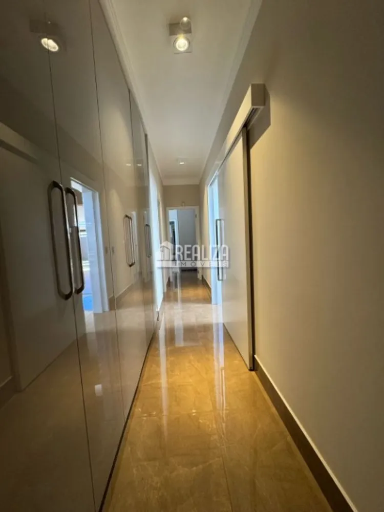 Casa, 3 quartos, 300 m² - Foto 11