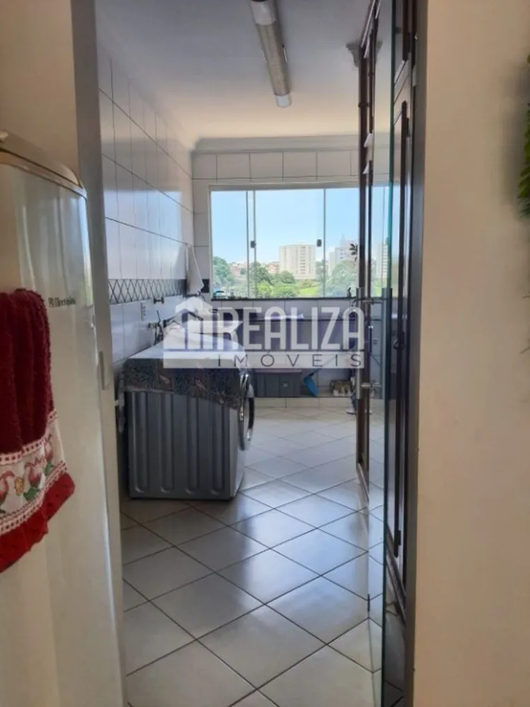 Casa, 3 quartos, 207 m² - Foto 10