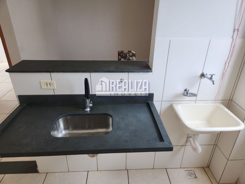 Apartamento à venda com 2 quartos, 40m² - Foto 9