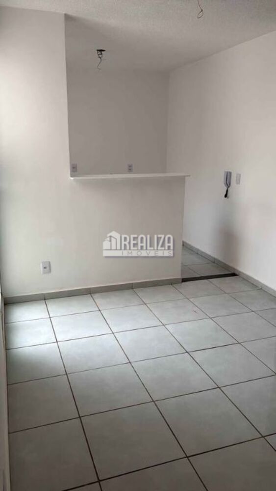 Apartamento à venda com 2 quartos, 46m² - Foto 1