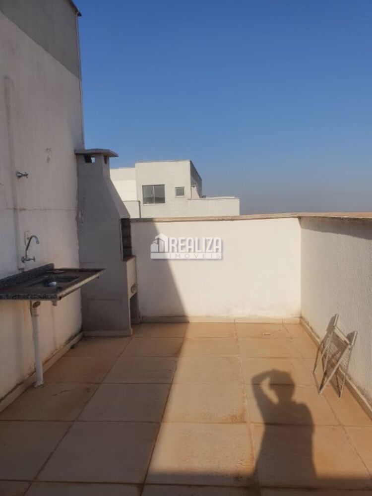 Cobertura à venda com 2 quartos, 80m² - Foto 1