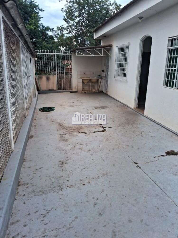 Casa à venda com 2 quartos, 112m² - Foto 5