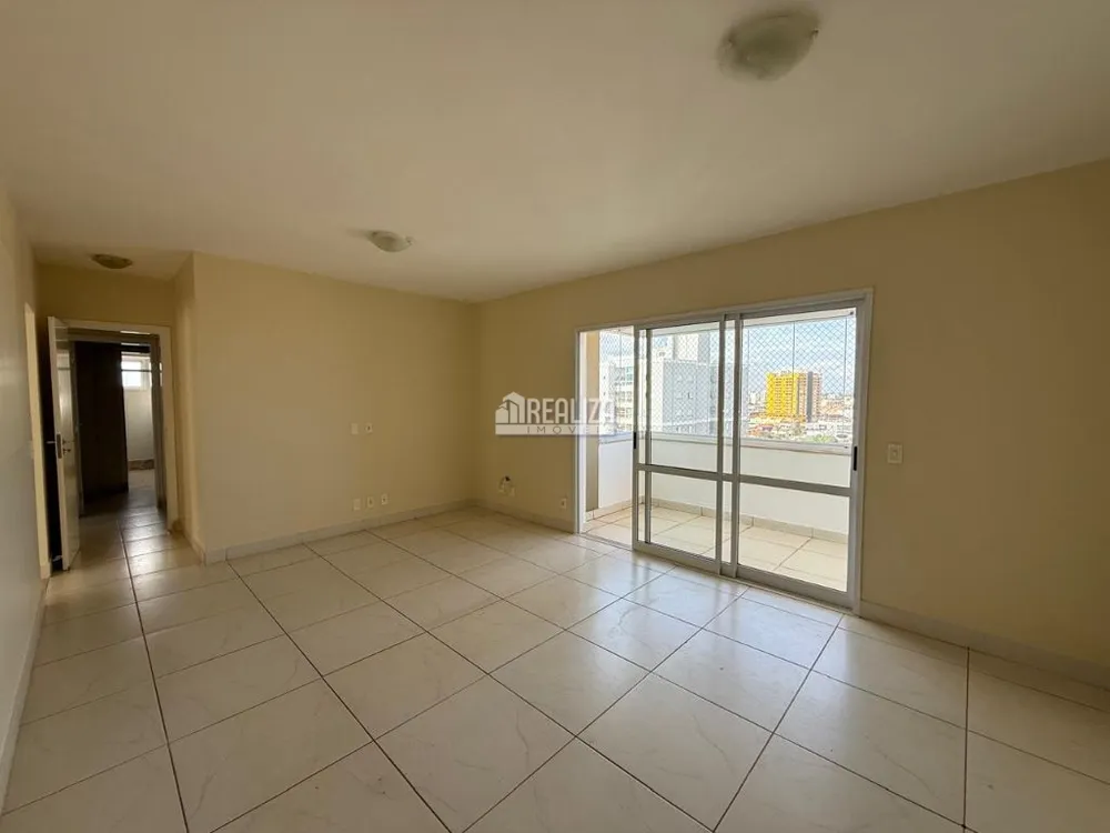 Apartamento, 3 quartos, 161 m² - Foto 1